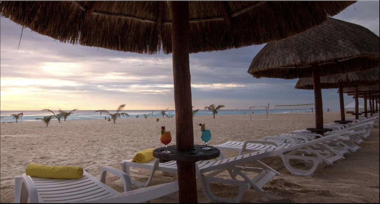 Mar Azul * Cancun